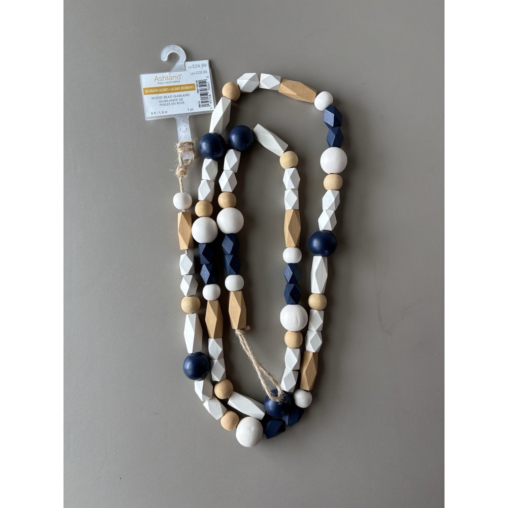 NWT Ashland 6 Foot Bead Garland - Beaded Wood White Blue‎